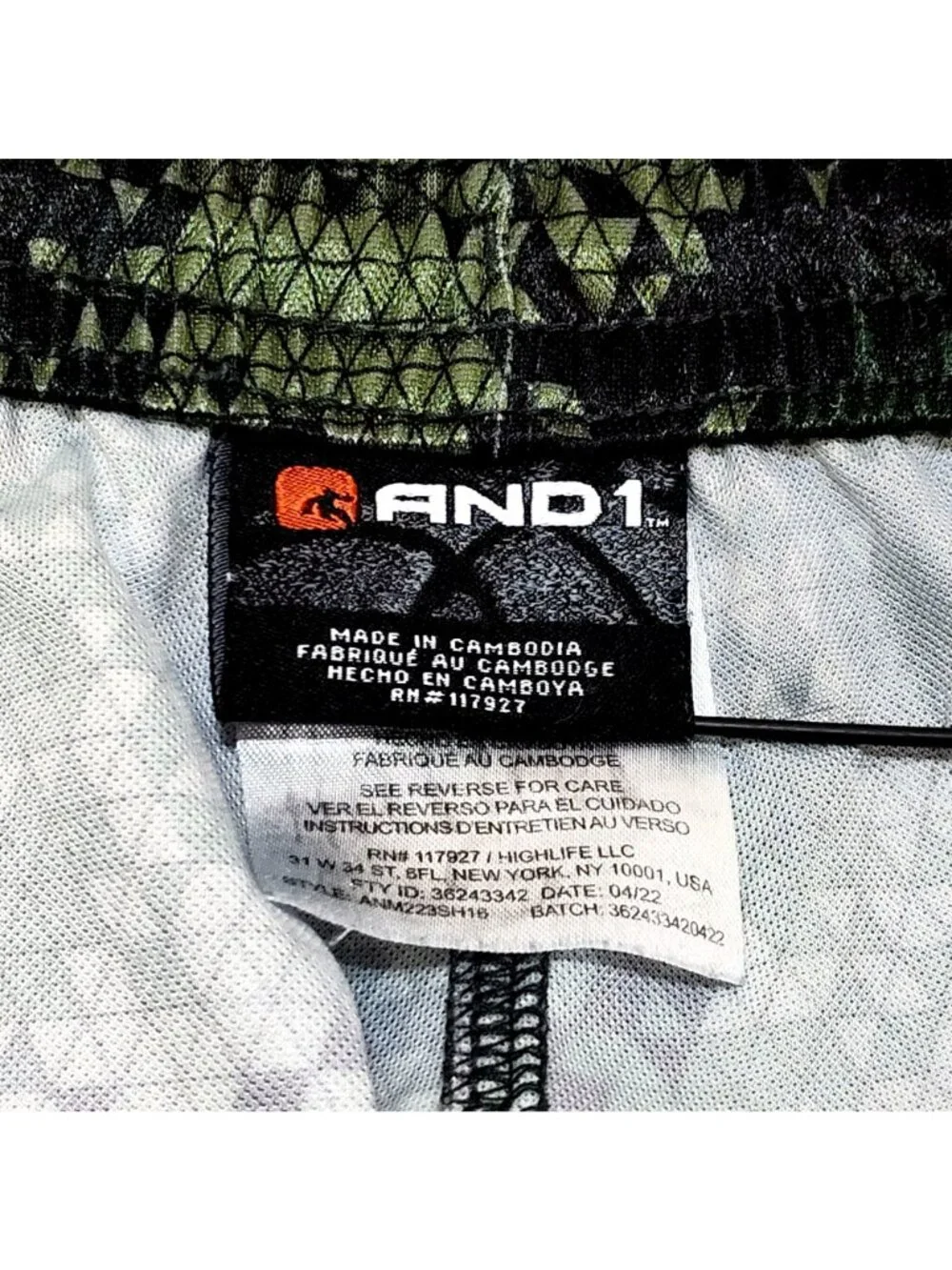 AND1 Athletic Long Shorts Basketball Gym Digital Camo Design 3XL 100% Polyester